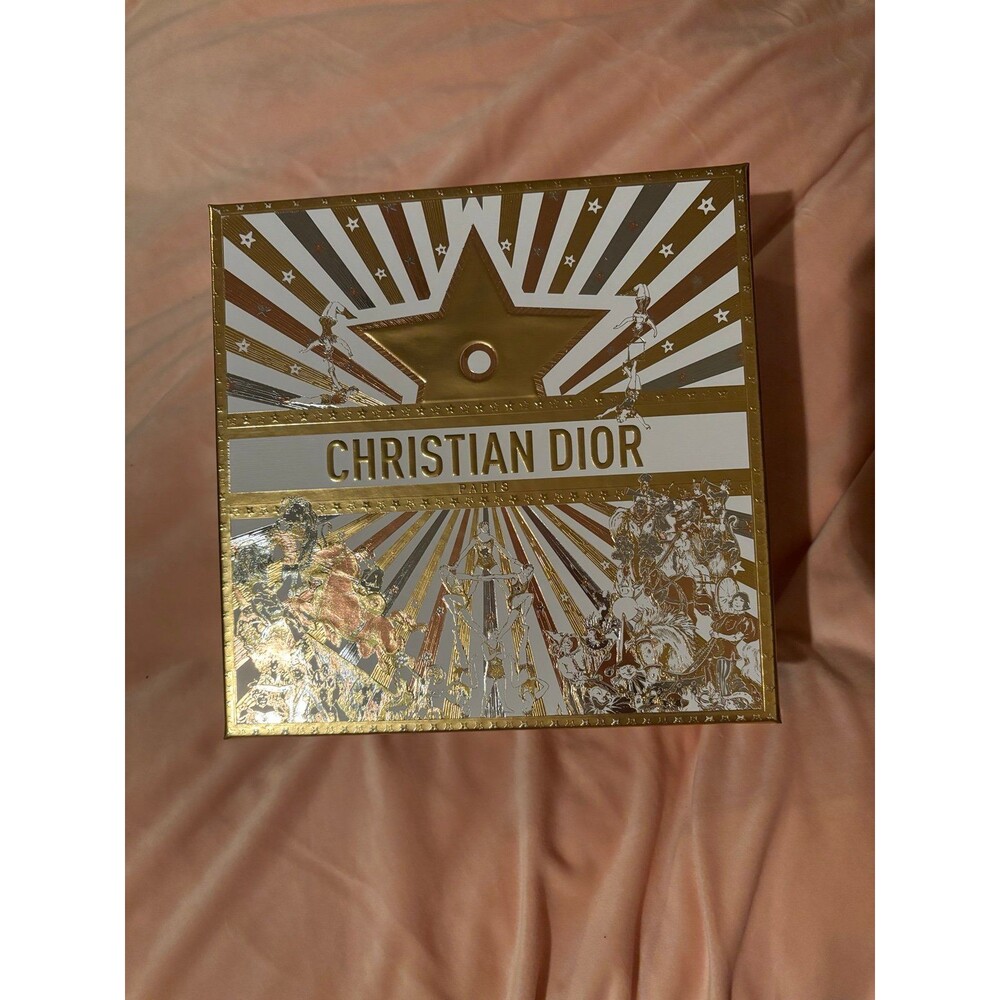 Dior Christmas box